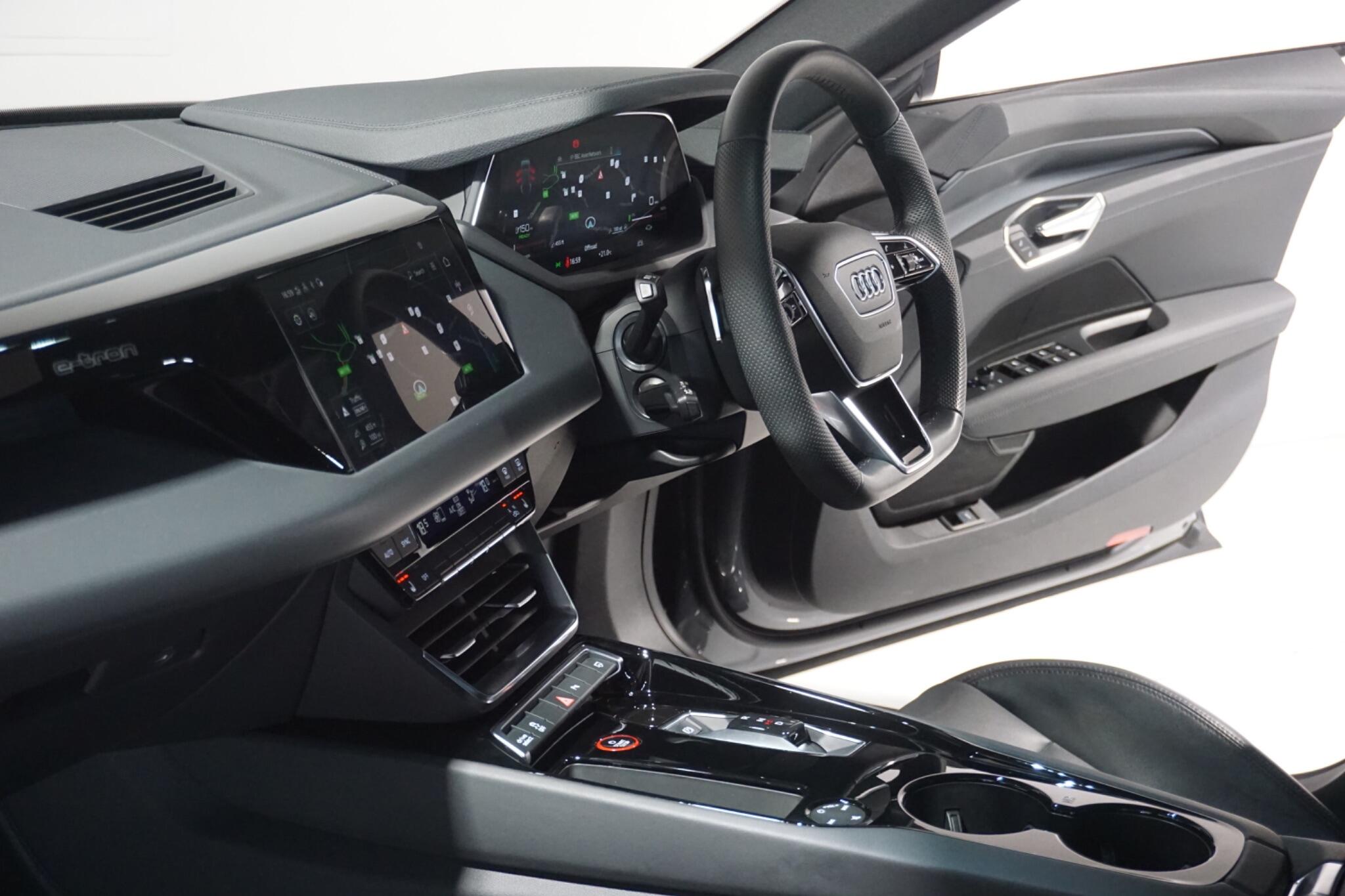 Audi e-tron GT 93.4kWh Saloon 4dr Electric Auto quattro (476 ps)